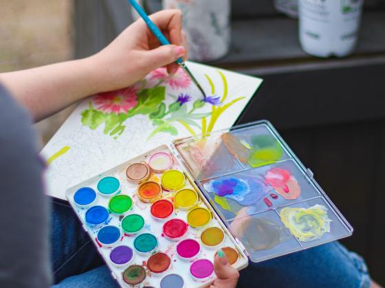Gardens en Plein Air: An Outdoor Painting Experience